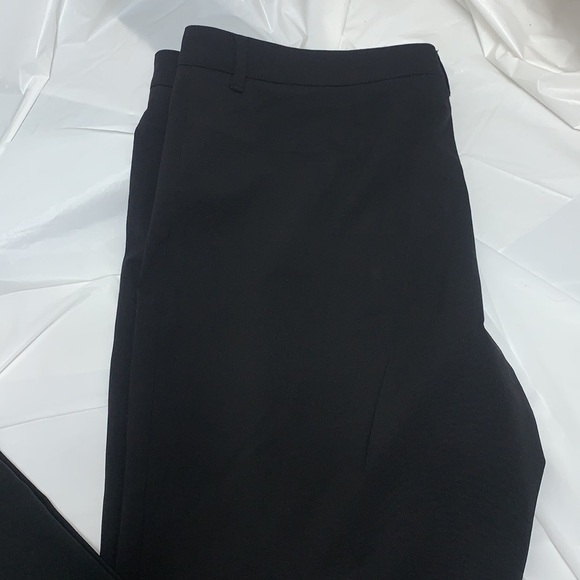 WOMEN’S Burberry London Black Dress Pants Unfinished cuff 39” waist - Picture 2 of 15